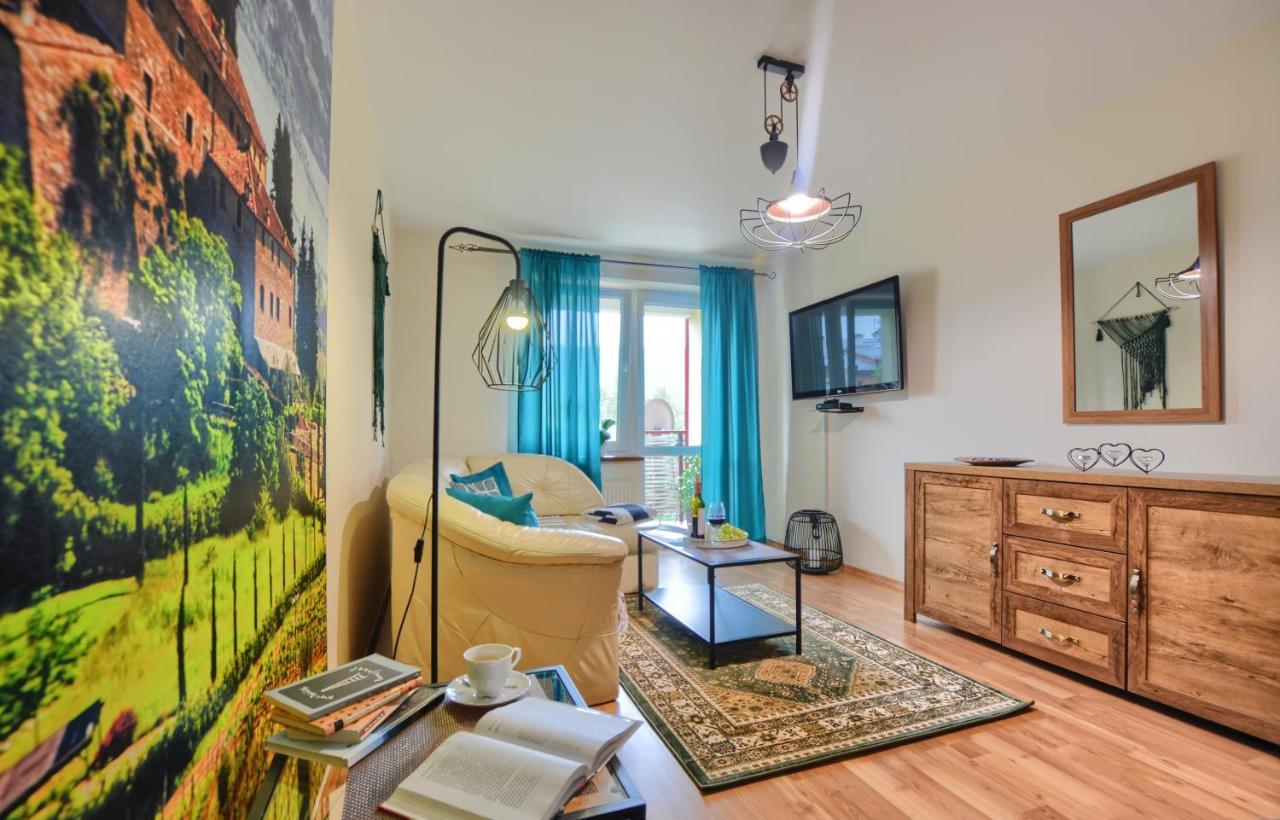 Apartamenty Bieszczadzki Aniol 우스트르치키 돌네 외부 사진